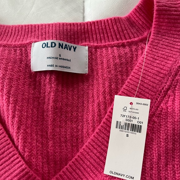 NWT Old Navy SoSoft Loose V-neck Sweater, size small - Picture 4 of 6